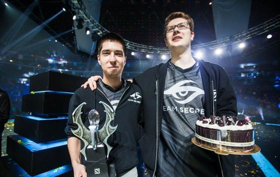 2025王者荣耀挑战者杯总决赛节目单：胡夏登场表演中场秀