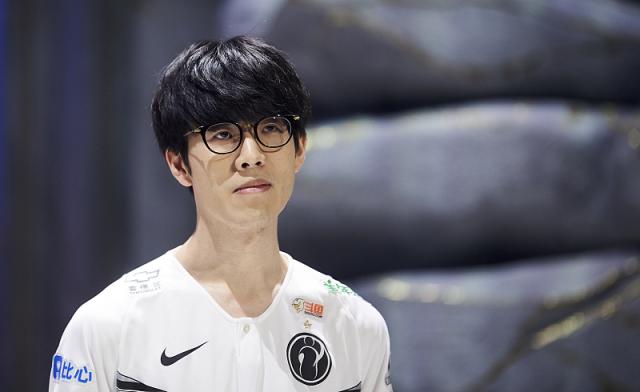 【前瞻】2021KPL春季赛常规赛第二轮，Fly重回首发，重庆QGhappy“大换血”；MTG迎战杭州LGD大鹅