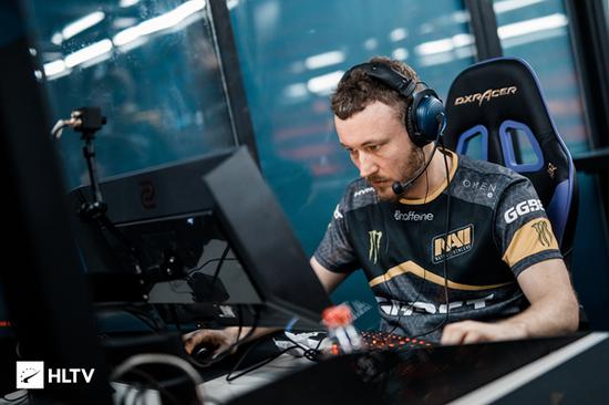 韩国电子体育协会官方网站发布了杭州亚运会参赛选手的最新选拔标准，其中英雄联盟项目将重新重选拔并重新制定选拔标准